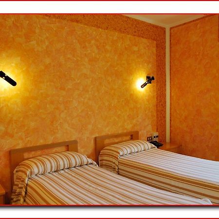 Hotel Ristorante Fratelli Zenari Chiampo Экстерьер фото