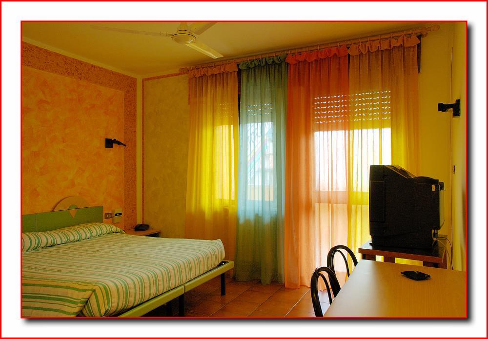 Hotel Ristorante Fratelli Zenari Chiampo Экстерьер фото